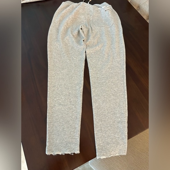 ALO Yoga Ripped Sweatpants - Picture 8 of 12